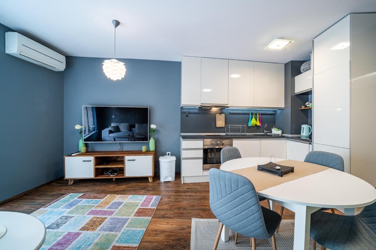 Colibri Central Apartment Varna Exteriér fotografie
